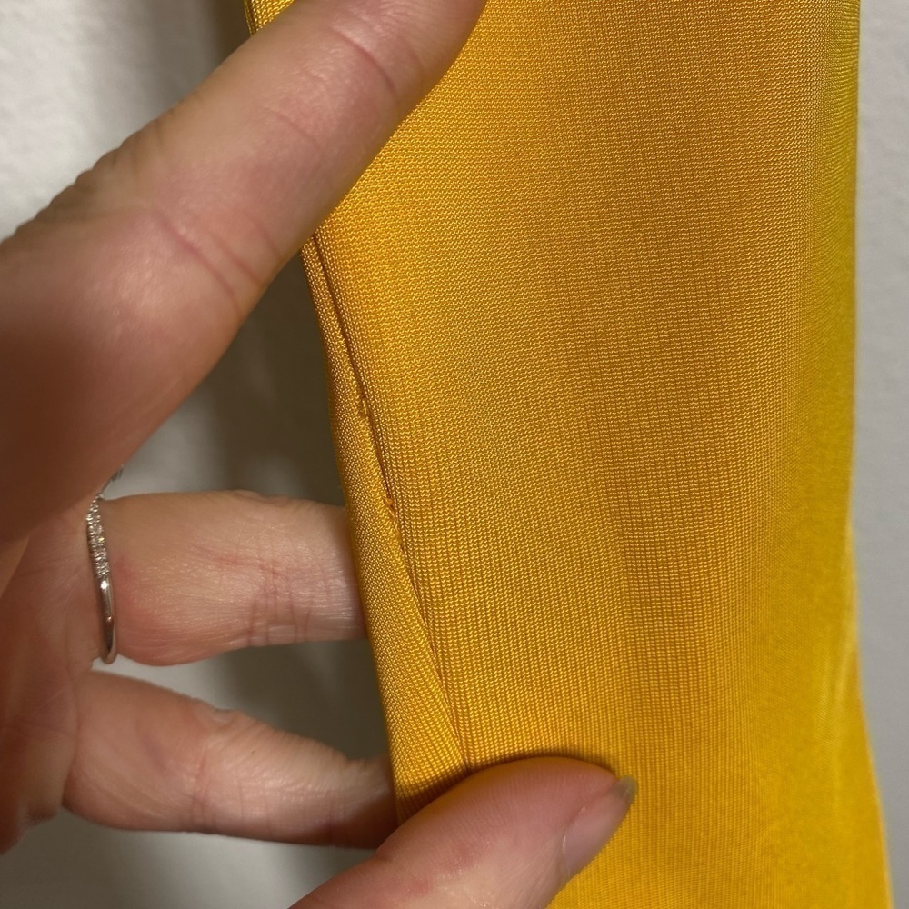 CUSHNIE ET OCHS Issa Yellow Off-The-Shoulder Cross Panel Crop Top SzM /US6 - Picture 16 of 16